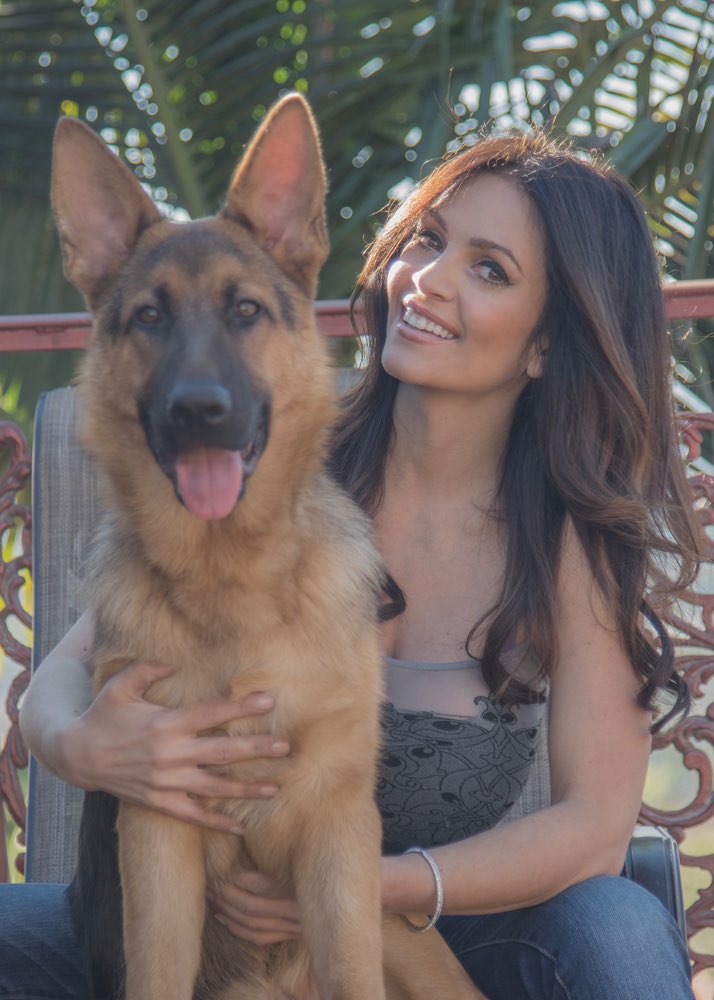 Denise Milani gallery photo 27